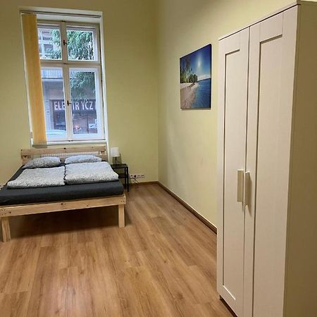 Batorego Lovely Rooms คราคูฟ ภายนอก รูปภาพ