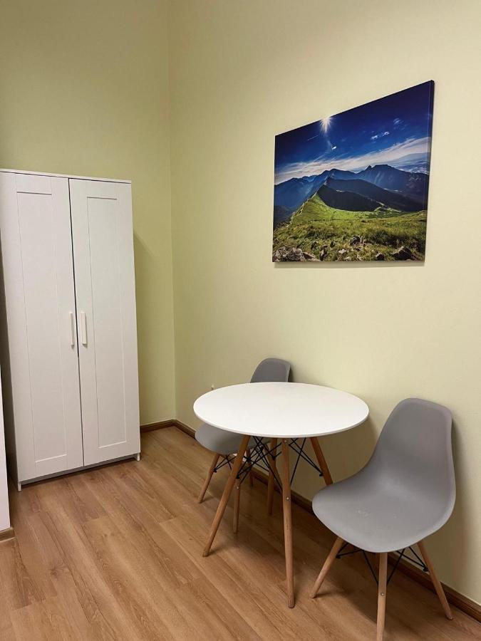 Batorego Lovely Rooms คราคูฟ ภายนอก รูปภาพ